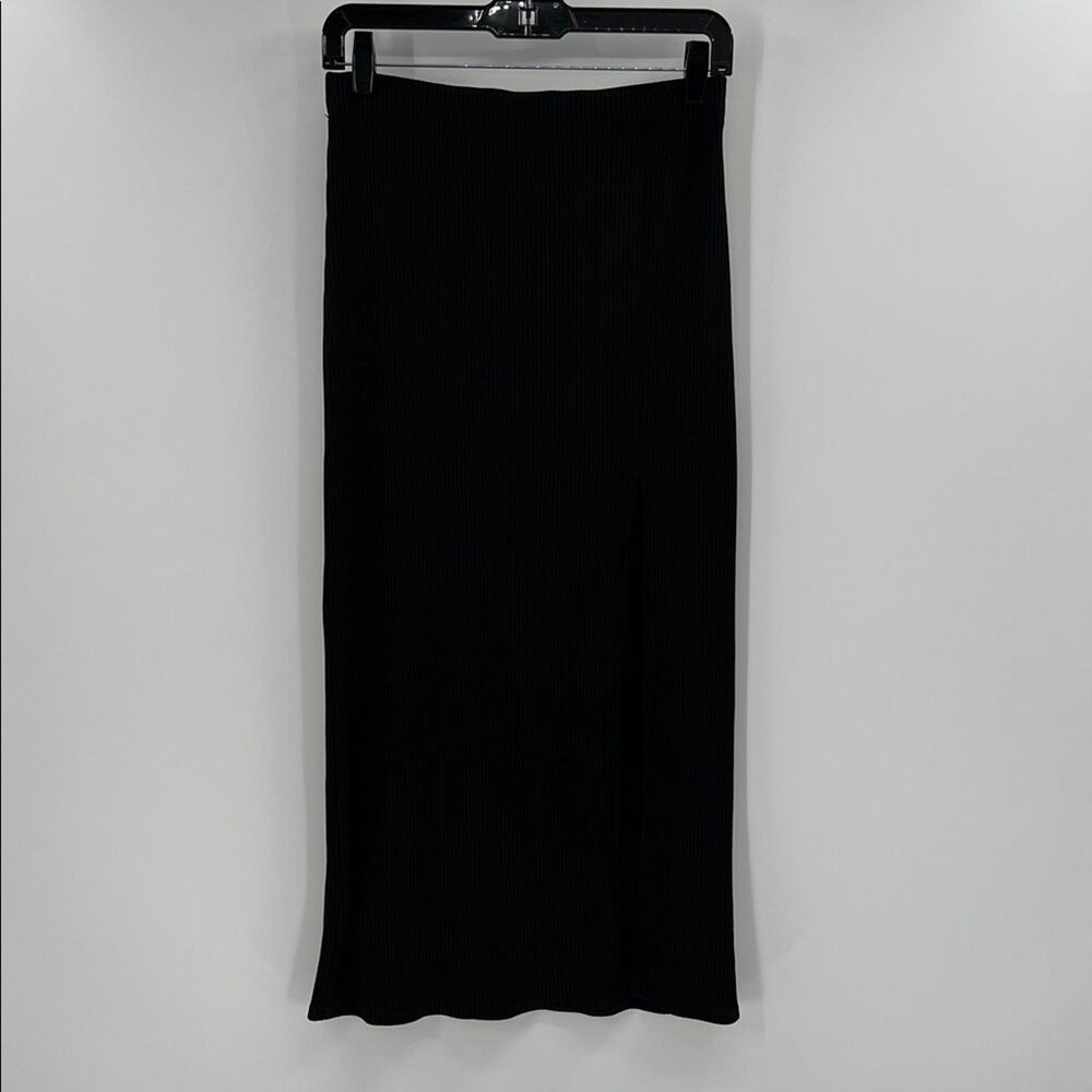 Free People Women's Midi-Maxi Ribbed Pull on Skirt with slit - Black - Small